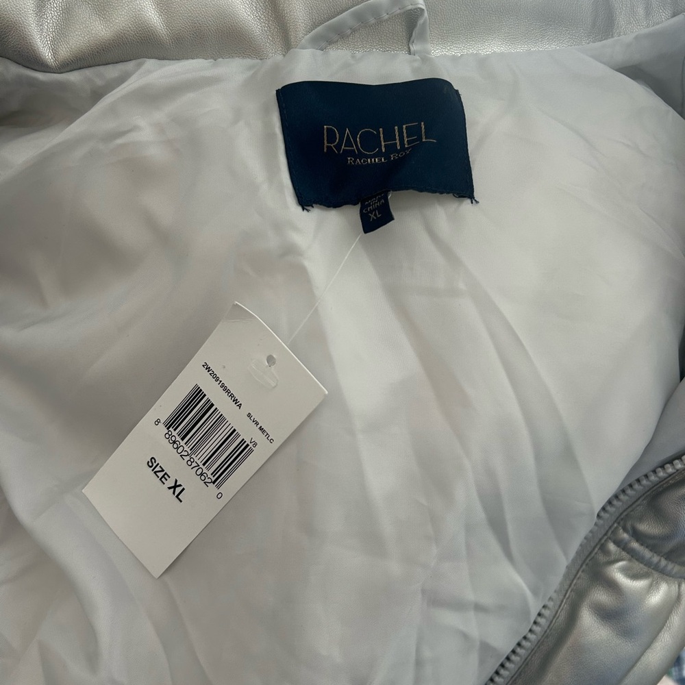 NWT Rachel Roy Silver Metallic Puffer Vest Sz XL Full Zip - Picture 5 of 5